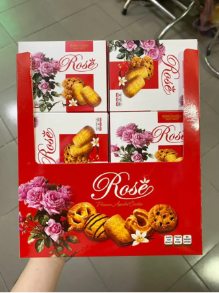 Lốc 12 hộp bánh quy Rose hộp giấy