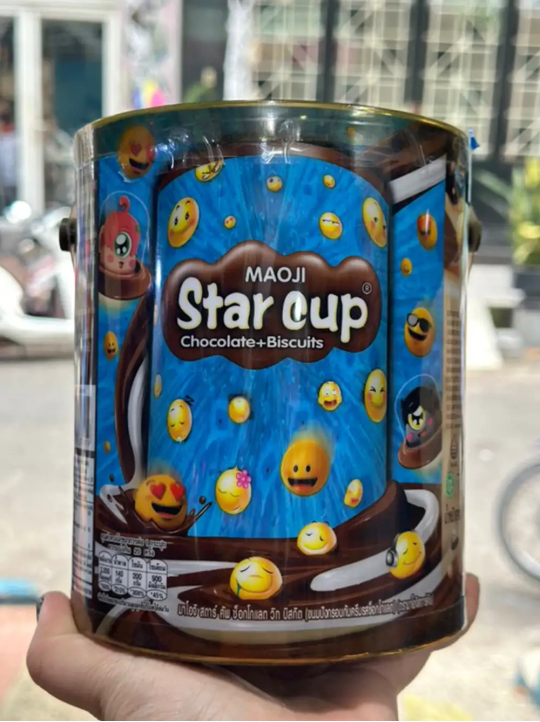 DATE MỚI XA BÁNH QUY VIÊN KEM SOCOLA STAR CUP THÁI LAN (HỘP 100 CÁI) ( HỘP LỚN 780gr)