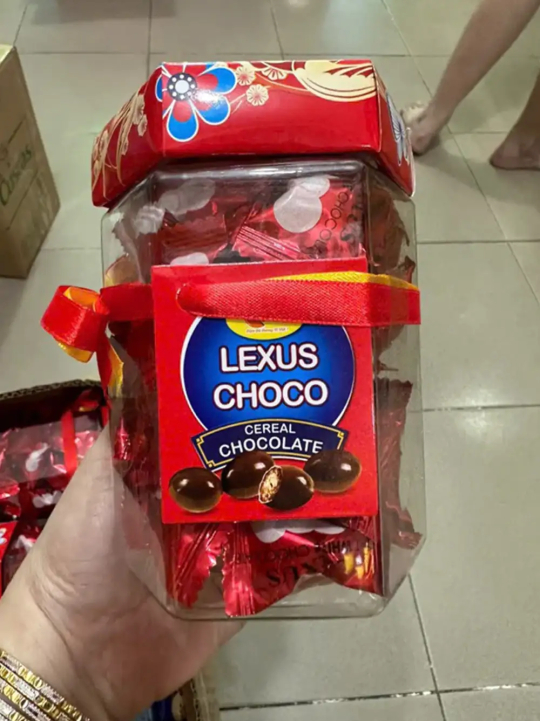 KẸO CHOCO LEXUS GÓI QUÀ TẾT - DATE MỚI XA