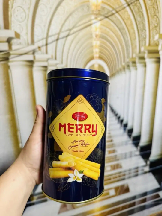 Bánh kem quế lon Merry hương vani 208g