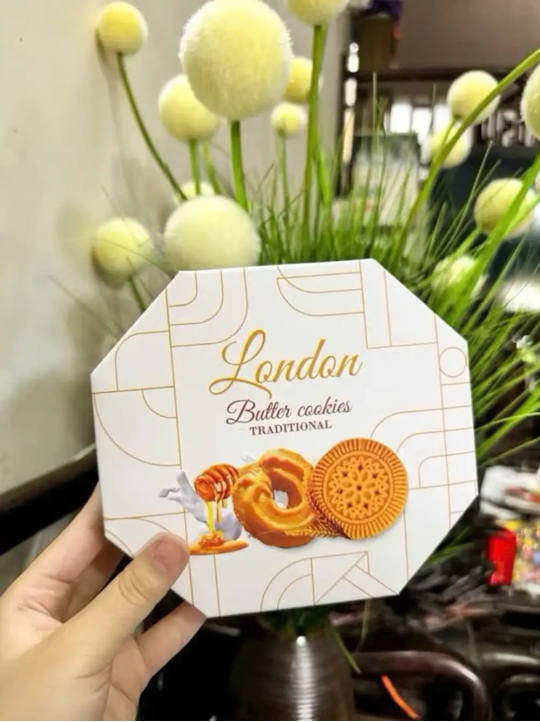 Bánh quy lục giác London hộp giấy - Date xa